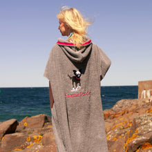 Ladda bild i galleri-visaren, Surf-poncho